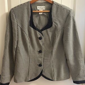 Vintage Jennifer Jeffries Black and White Houndstooth Blazer